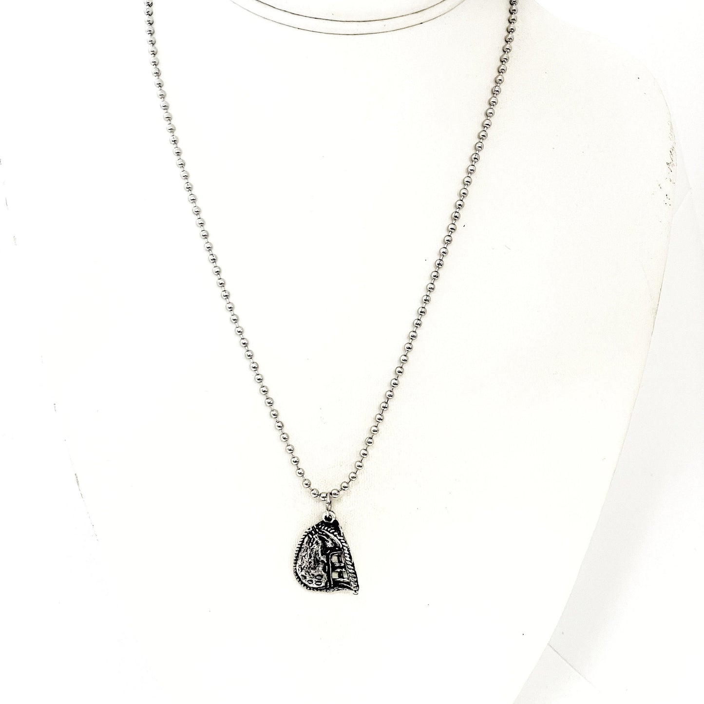 Softball Catcher Mitt Necklace, Softball Player Gift, Softball Catcher Mom, Softball Coach Gift, Softball Necklace Gift, Gift For Her