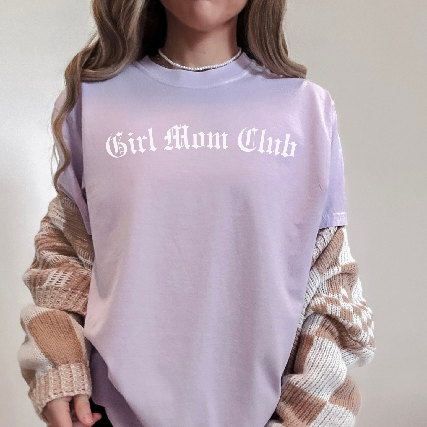 Girl Mom Club -- Graphic Tee